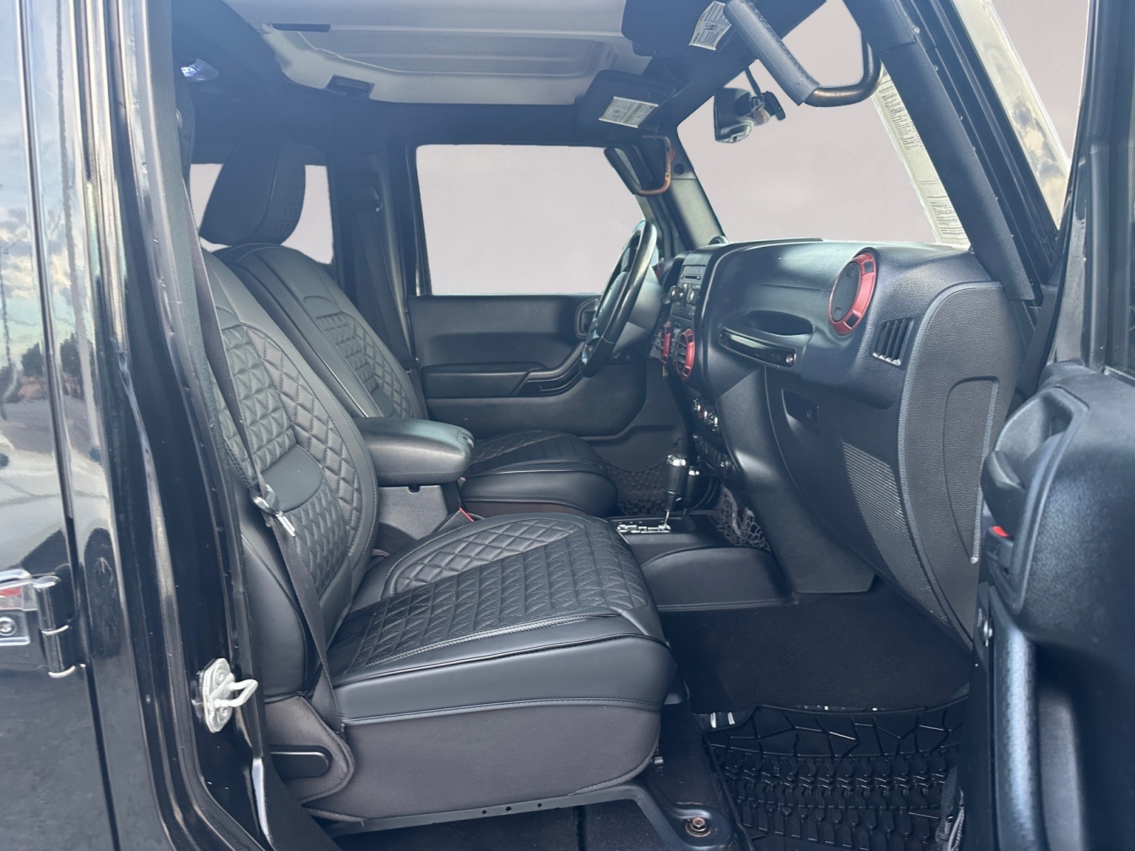 Jeep Wrangler Unlimited 4WD 4dr Sport 2013