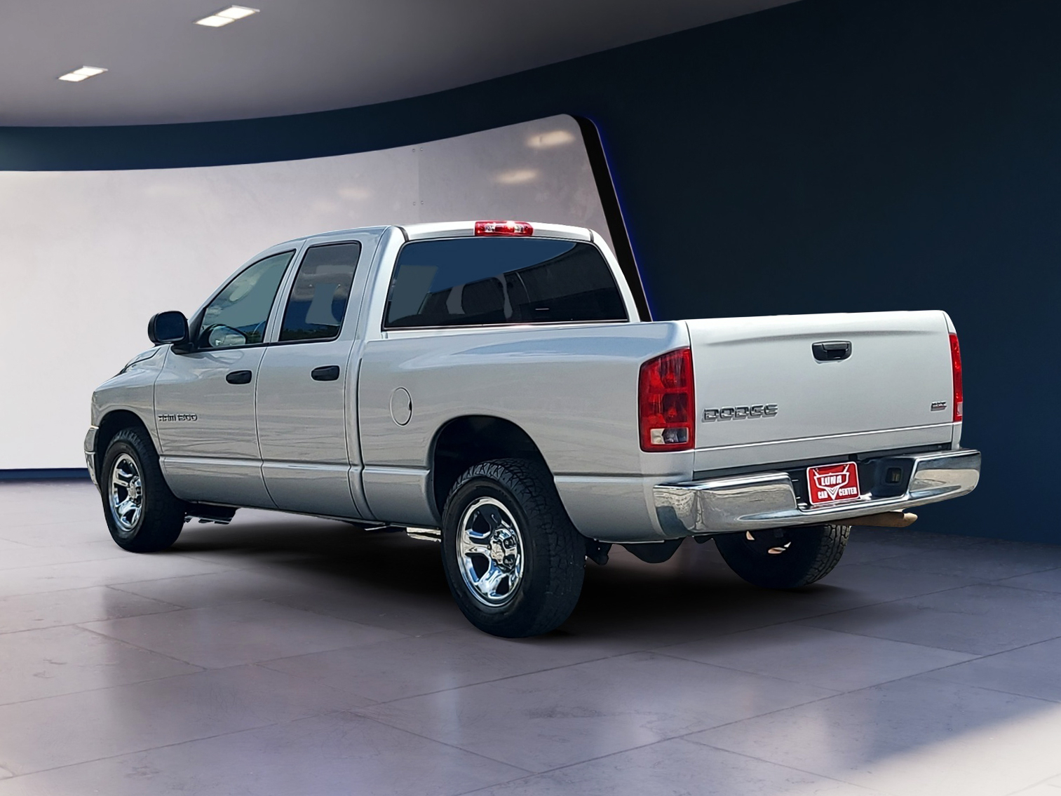 Dodge Ram 1500 4dr Quad Cab 140.5" WB SLT 2003