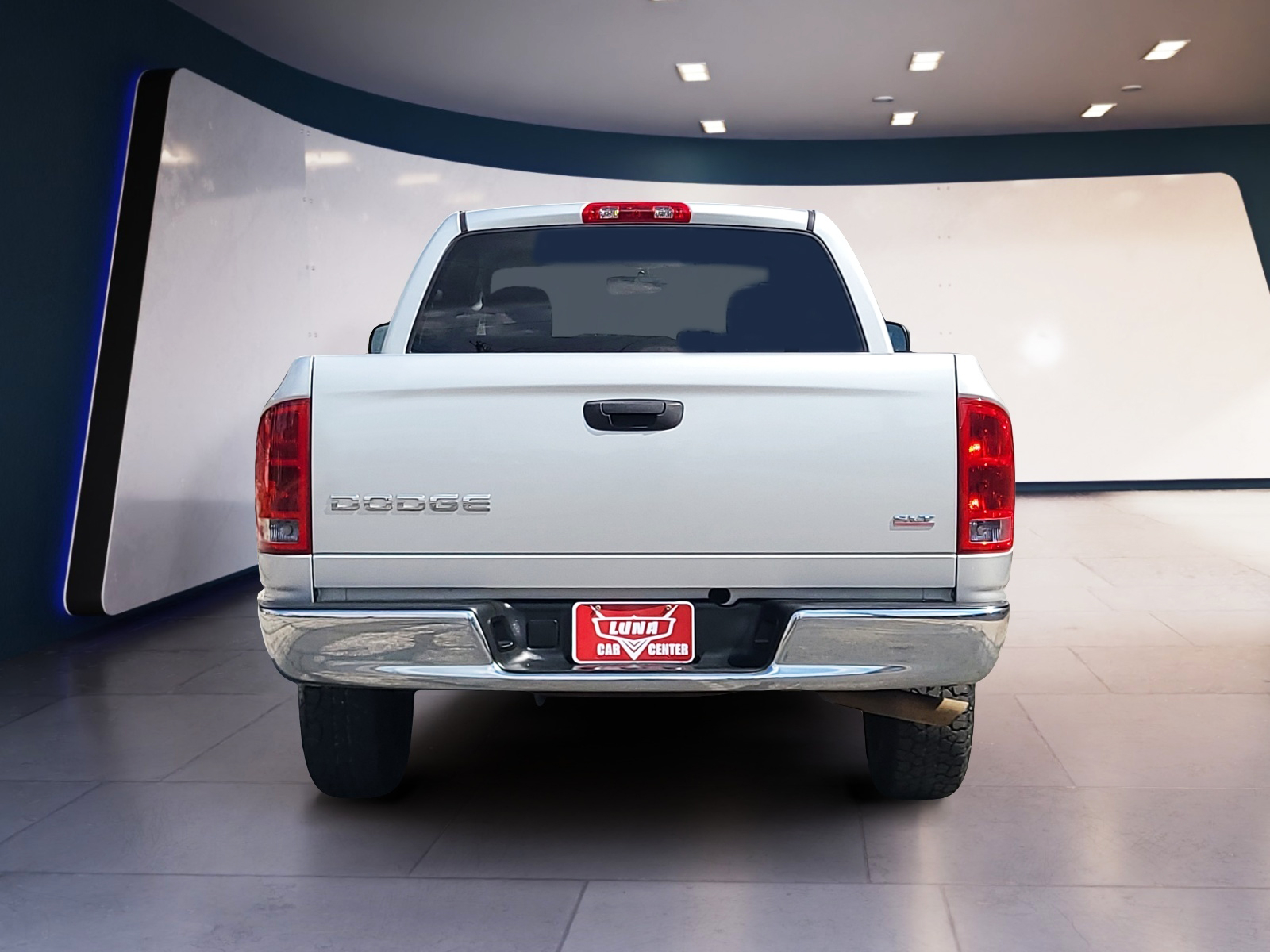 Dodge Ram 1500 4dr Quad Cab 140.5" WB SLT 2003