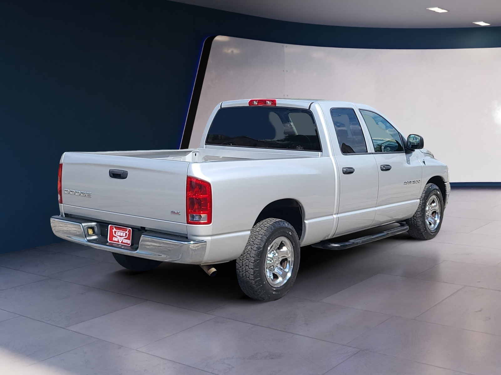 Dodge Ram 1500 4dr Quad Cab 140.5" WB SLT 2003