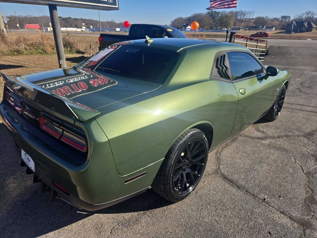 Dodge Challenger SXT 2018