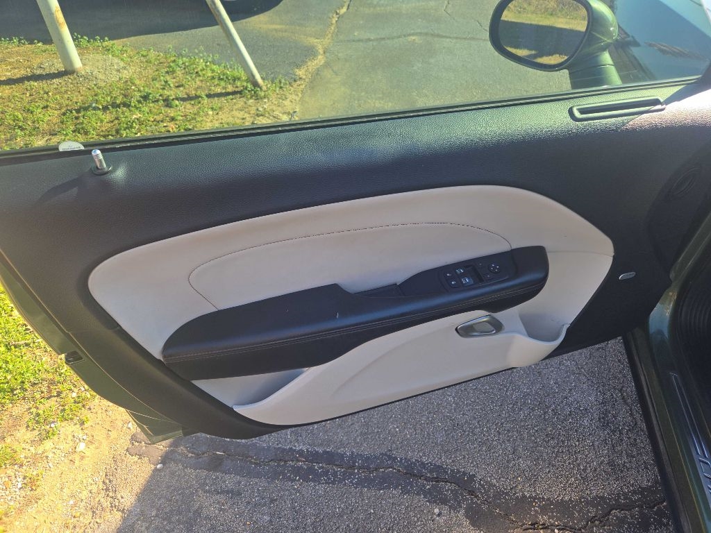 Dodge Challenger SXT 2018