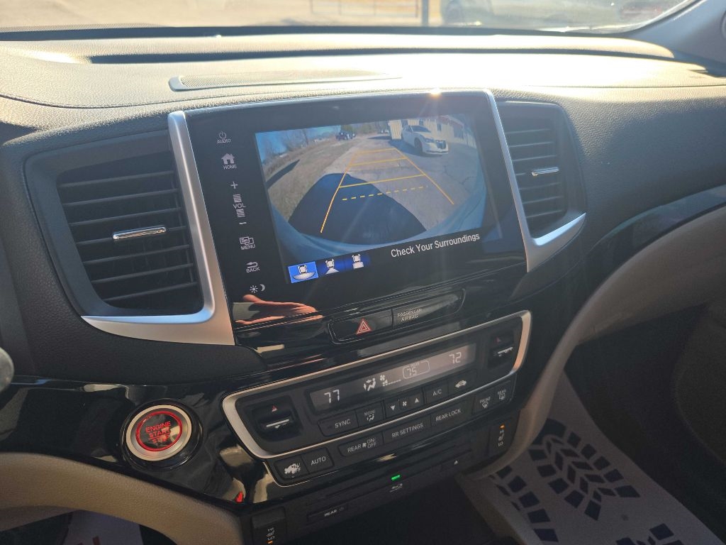 Honda Pilot Touring 2WD 2017