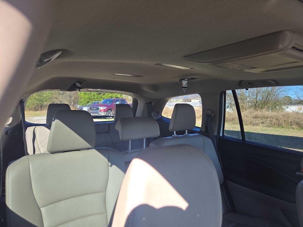 Honda Pilot Touring 2WD 2017