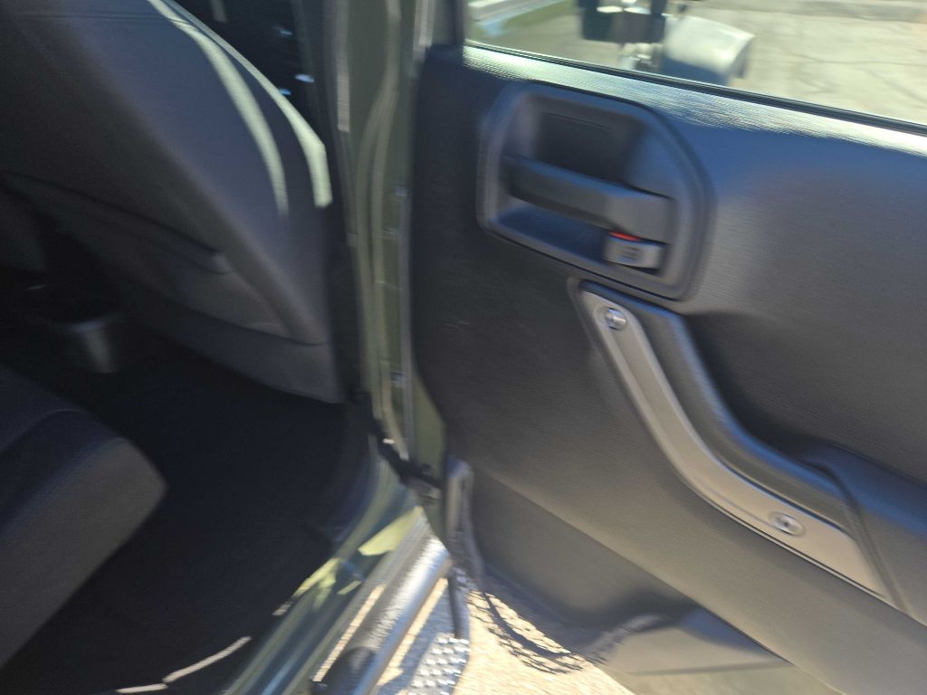 Jeep Wrangler Unlimited Sport 4WD 2015