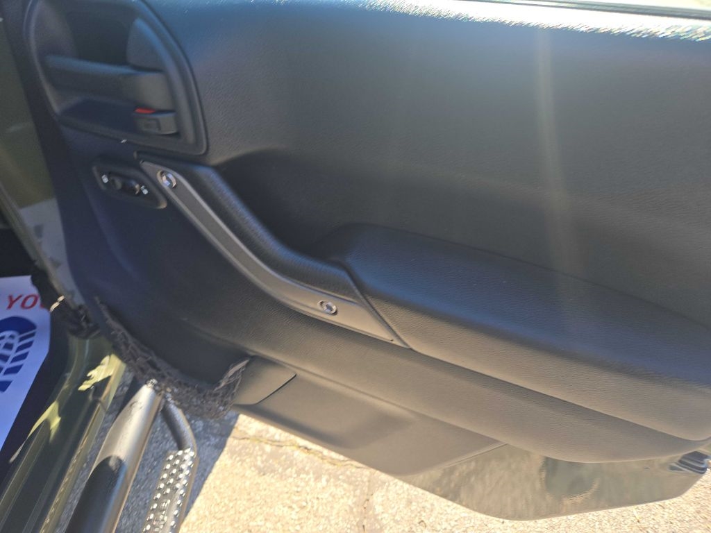 Jeep Wrangler Unlimited Sport 4WD 2015