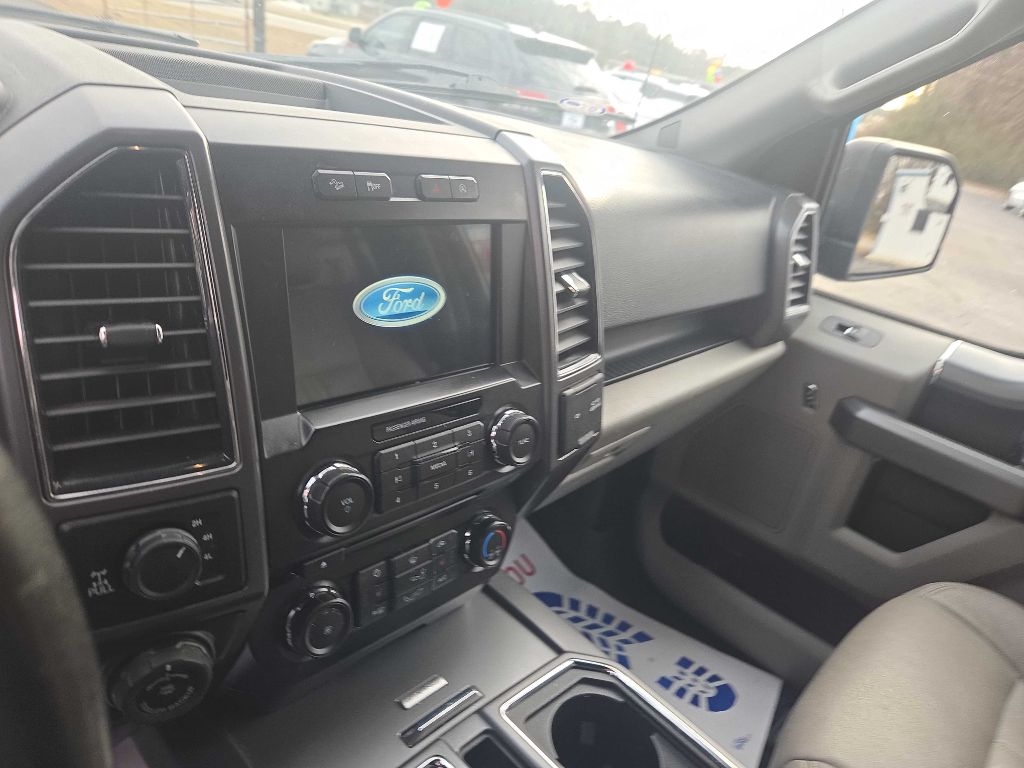 Ford F-150 XLT SuperCrew 6.5-ft. Bed 4WD 2017