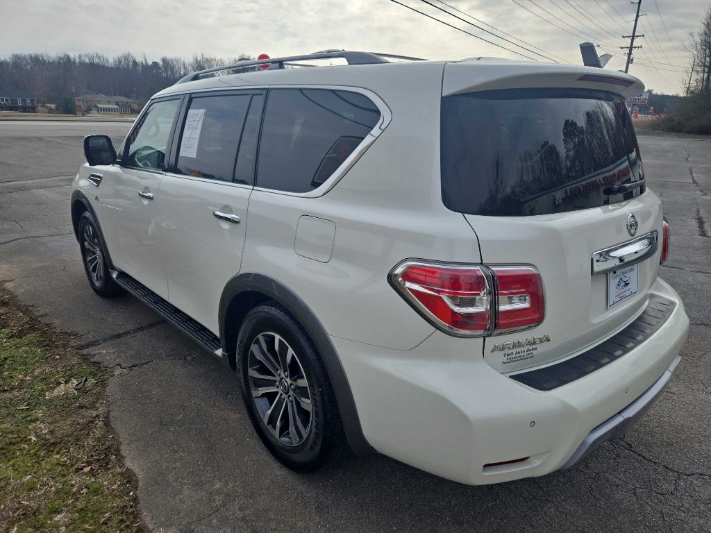 Nissan Armada Platinum 2WD 2017