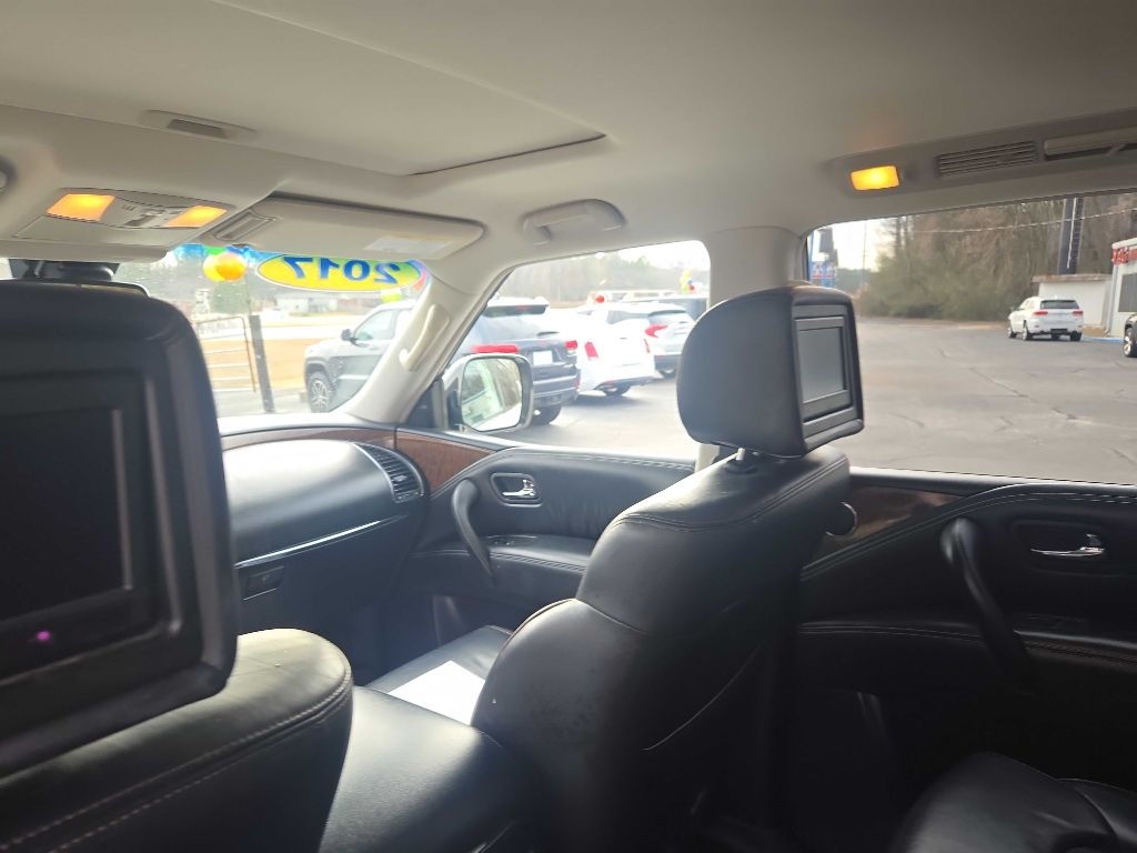 Nissan Armada Platinum 2WD 2017