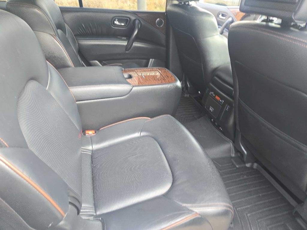 Nissan Armada Platinum 2WD 2017