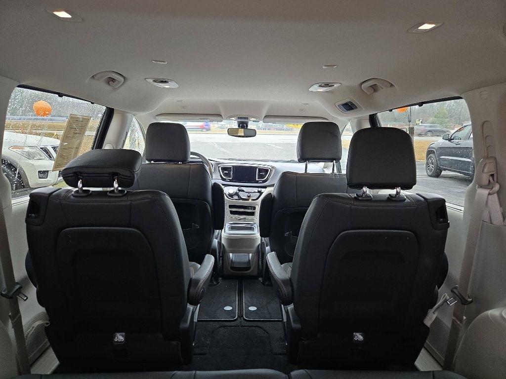 Chrysler Pacifica Touring-L 2020