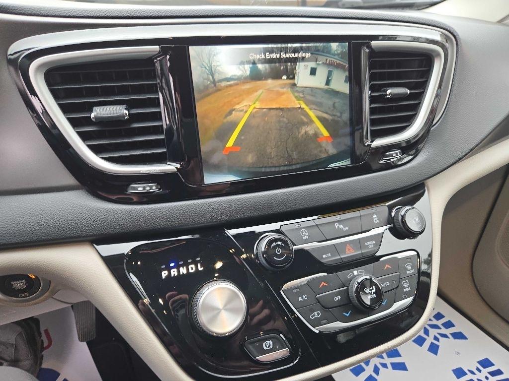 Chrysler Pacifica Touring-L 2020