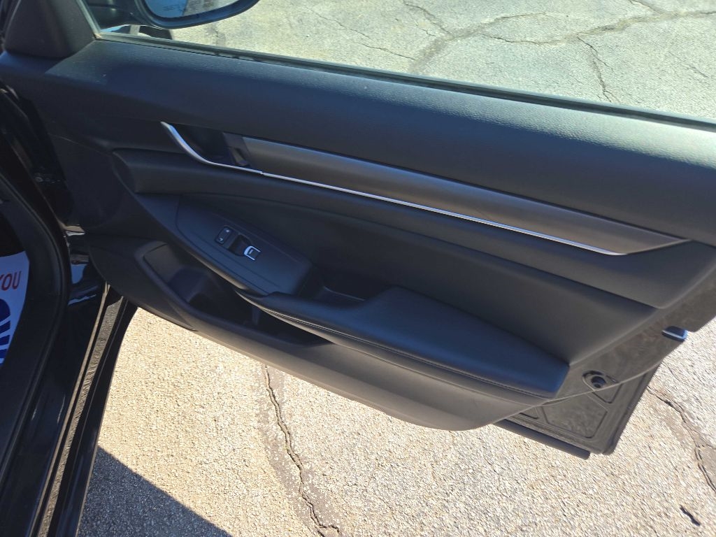 Honda Accord LX CVT 2018