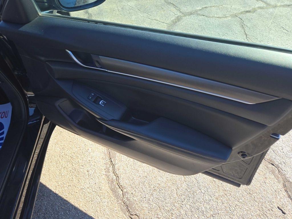 Honda Accord LX CVT 2018