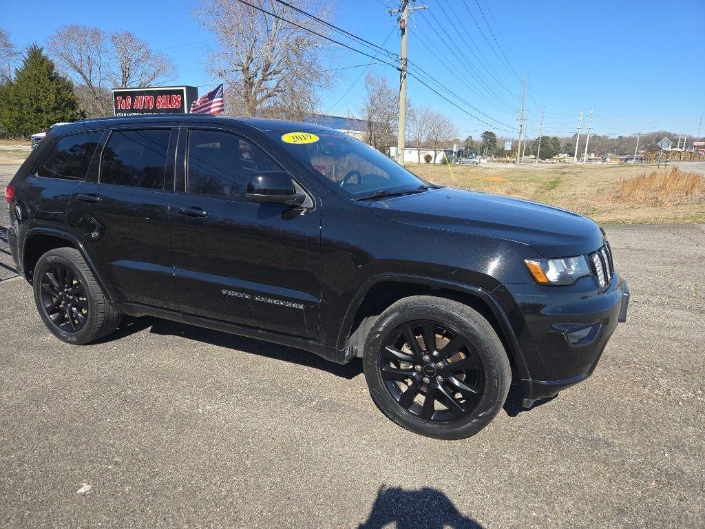 Jeep Grand Cherokee Laredo 2WD 2019