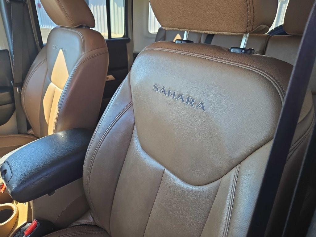 Jeep Wrangler Unlimited Sahara 4WD 2017