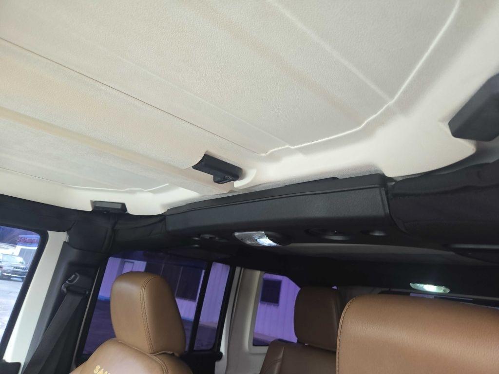 Jeep Wrangler Unlimited Sahara 4WD 2015