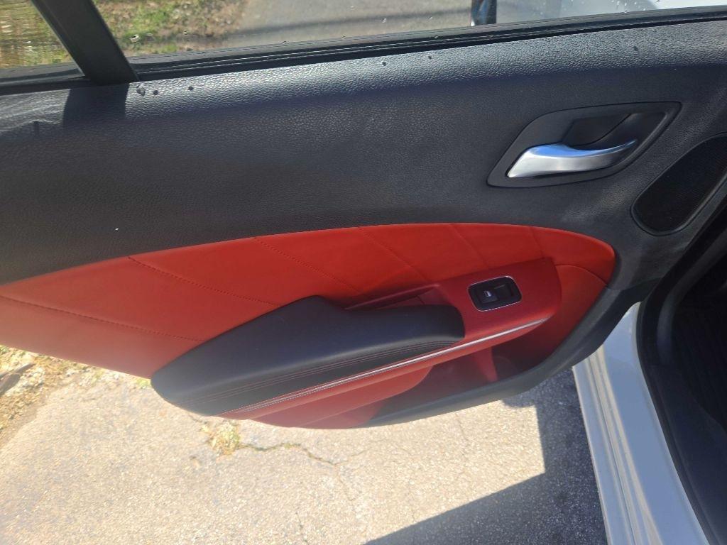 Dodge Charger SXT 2016