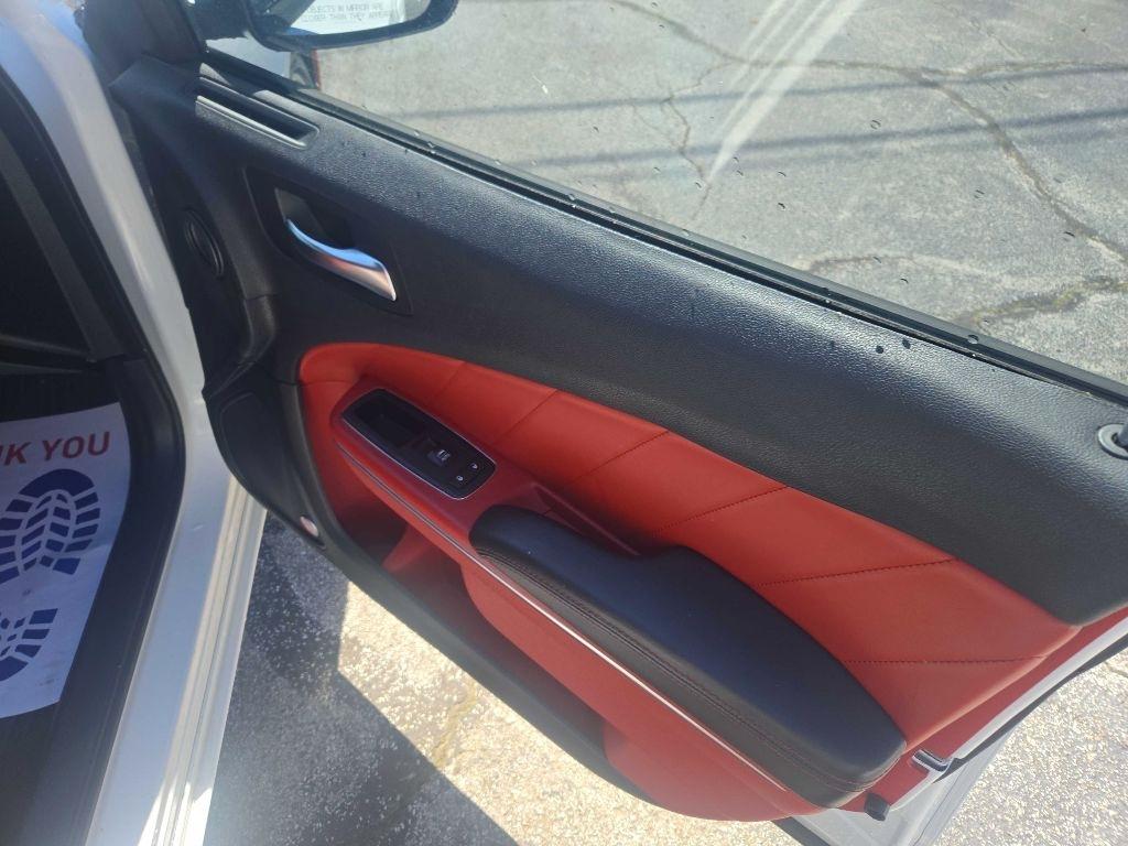 Dodge Charger SXT 2016