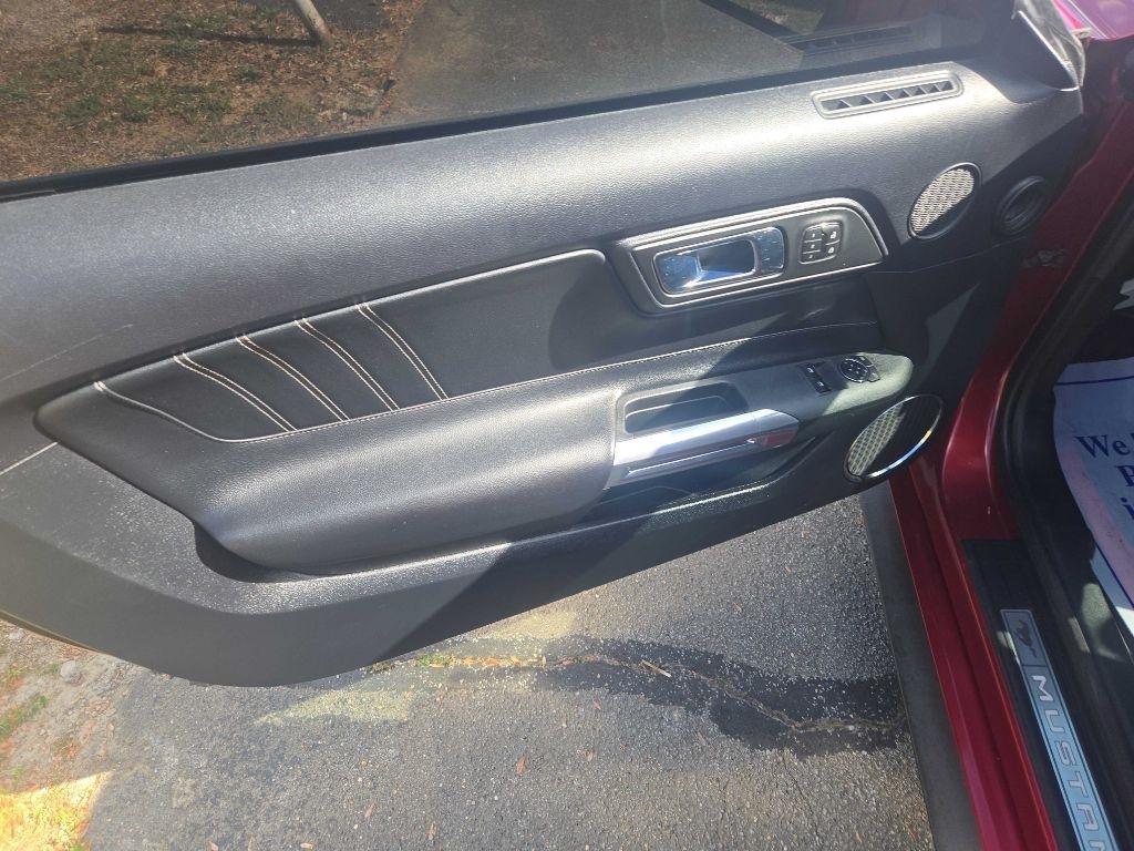 Ford Mustang EcoBoost Premium Coupe 2015