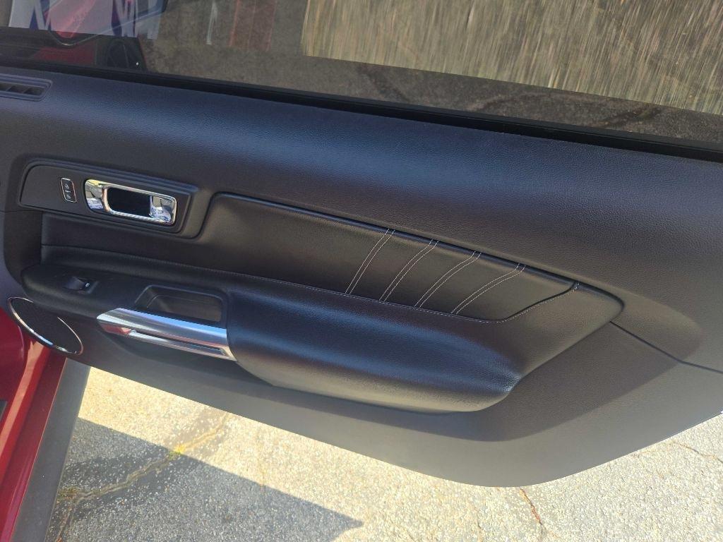 Ford Mustang EcoBoost Premium Coupe 2015