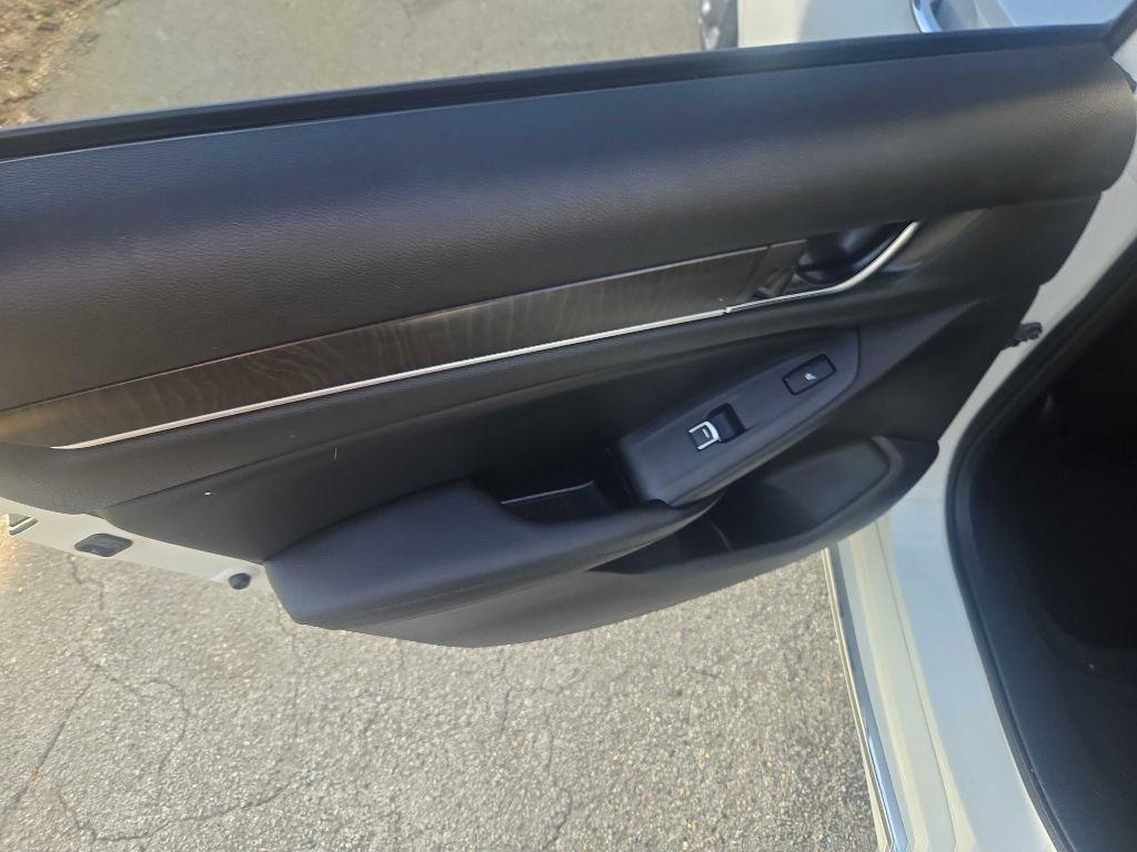 Honda Accord Touring CVT 2018