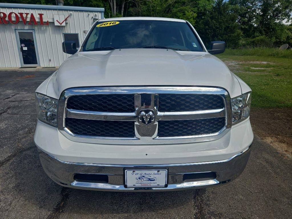 RAM 1500 SLT Quad Cab 4WD 2016