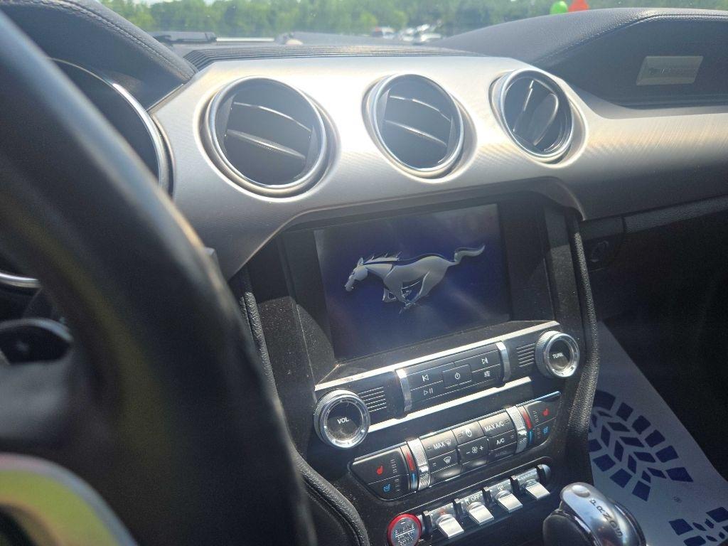 Ford Mustang EcoBoost Premium Coupe 2019