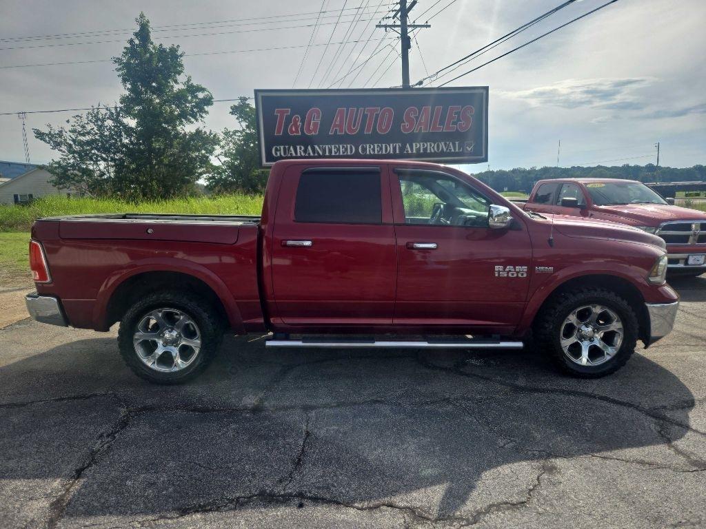 RAM 1500 Laramie Crew Cab SWB 4WD 2015