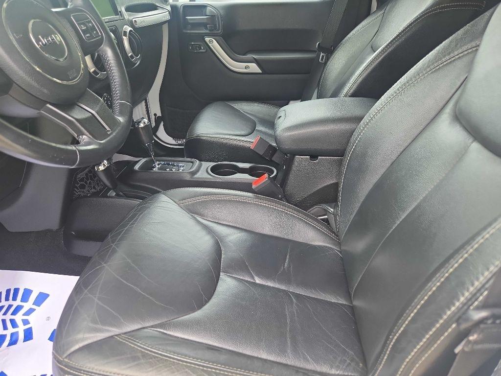 Jeep Wrangler Unlimited Rubicon 4WD 2015