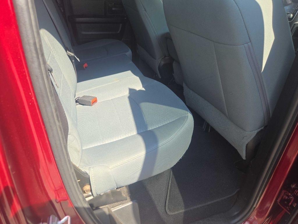 RAM 1500 Tradesman Quad Cab 2WD 2016