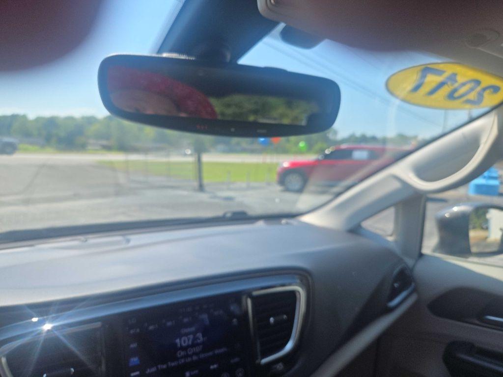 Chrysler Pacifica Touring-L Plus 2017