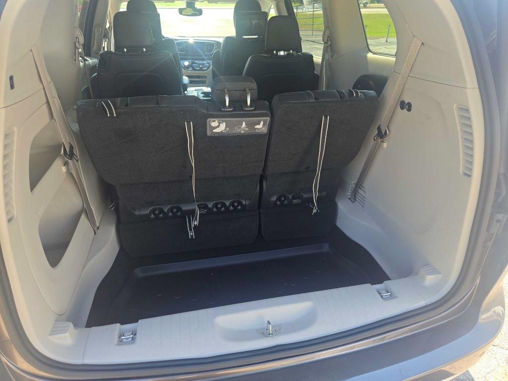 Chrysler Pacifica Touring-L Plus 2017