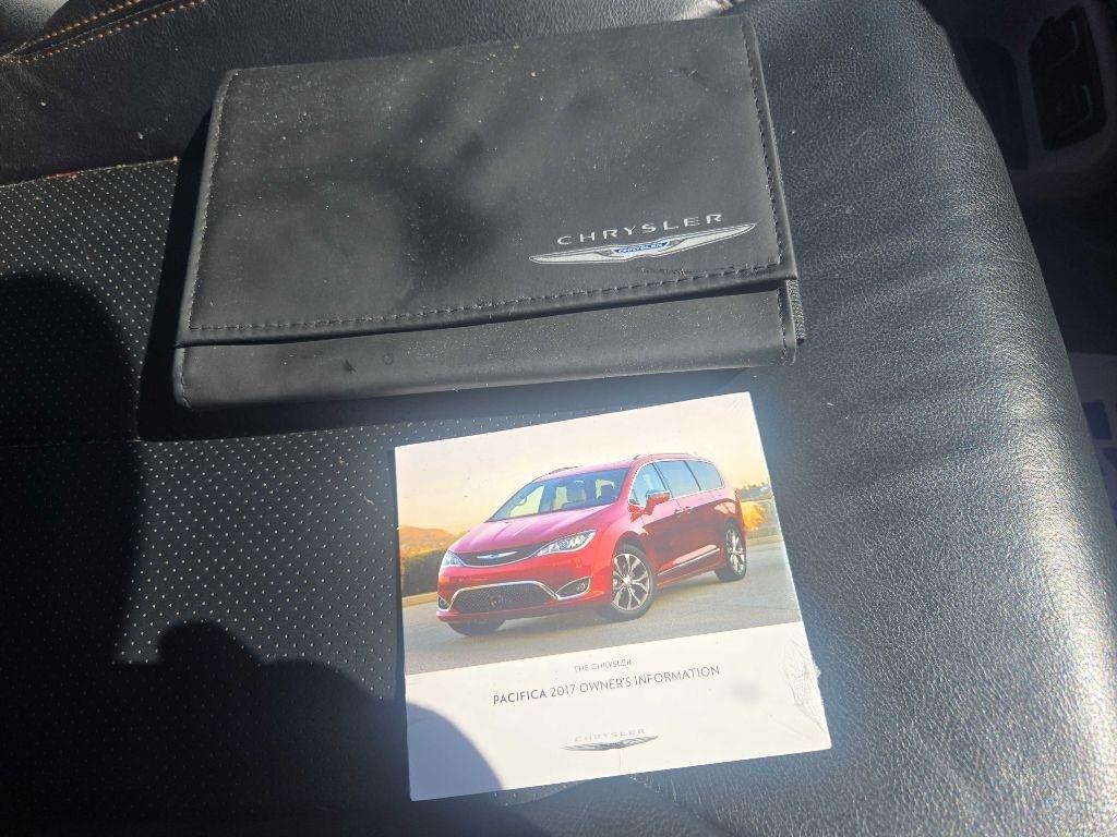 Chrysler Pacifica Touring-L Plus 2017