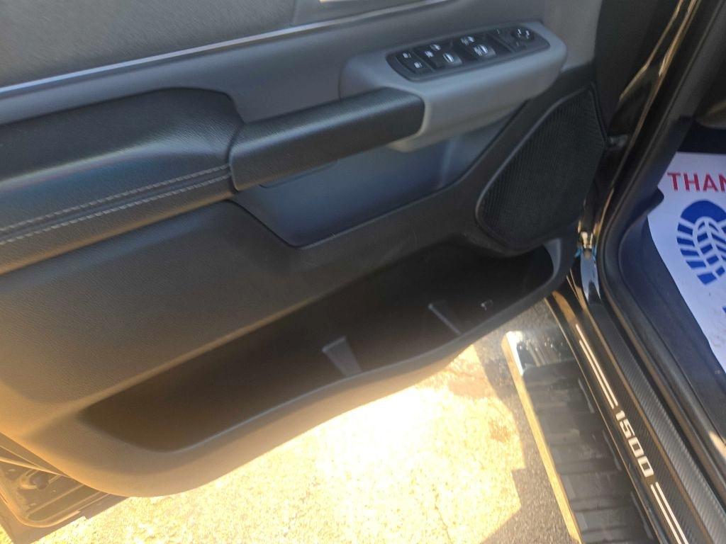 RAM 1500 Big Horn Quad Cab 4WD 2019