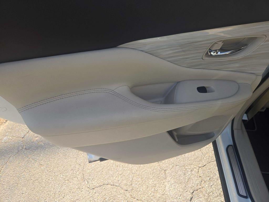 Nissan Murano S 2016