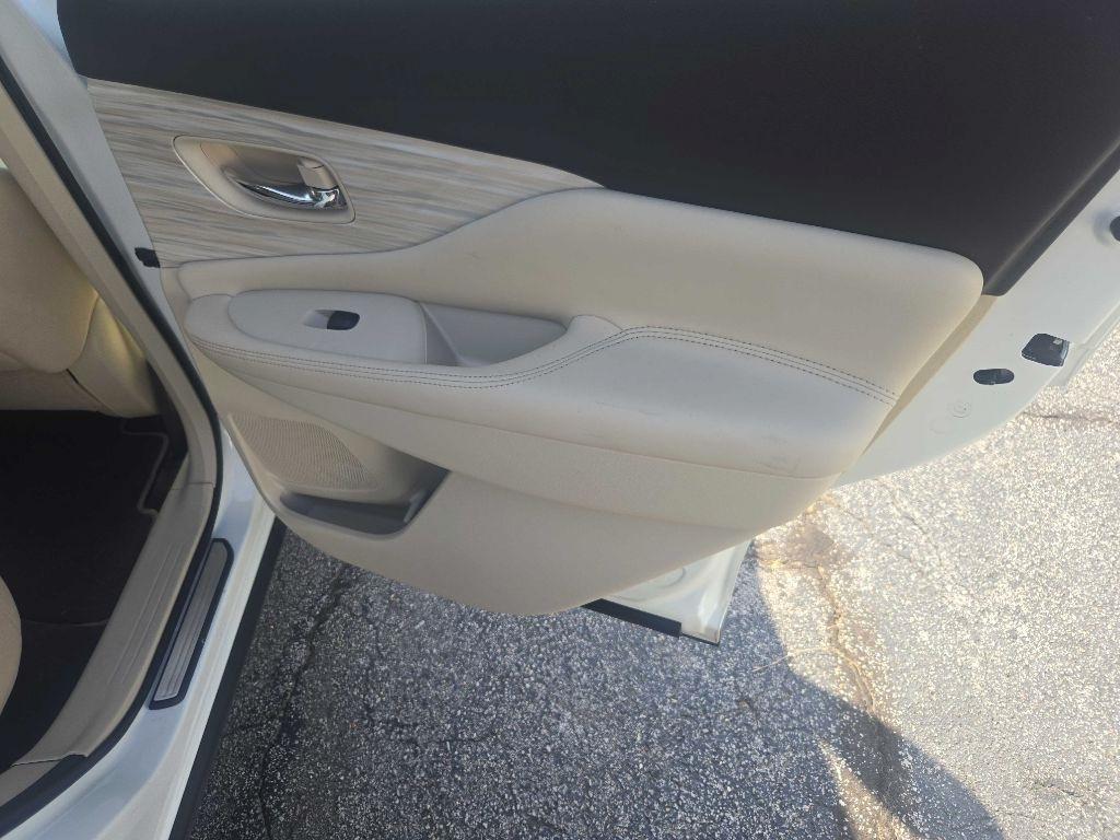 Nissan Murano S 2016