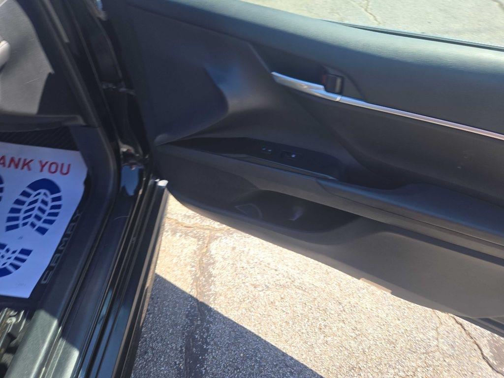 Toyota Camry SE 2018