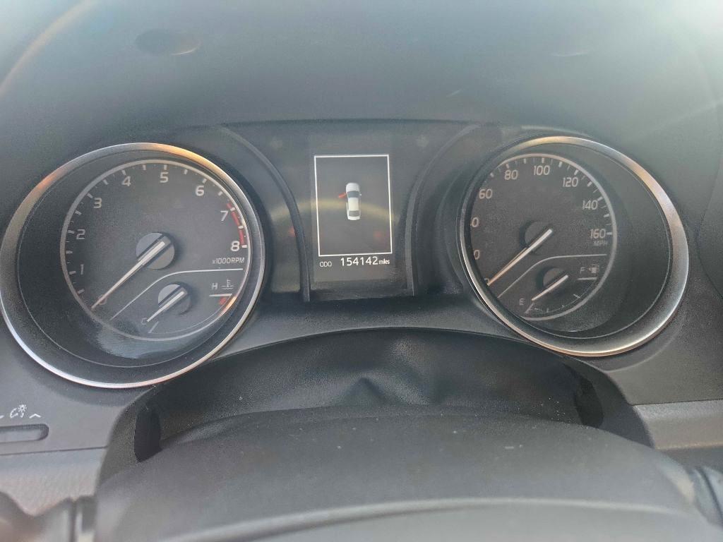 Toyota Camry SE 2021
