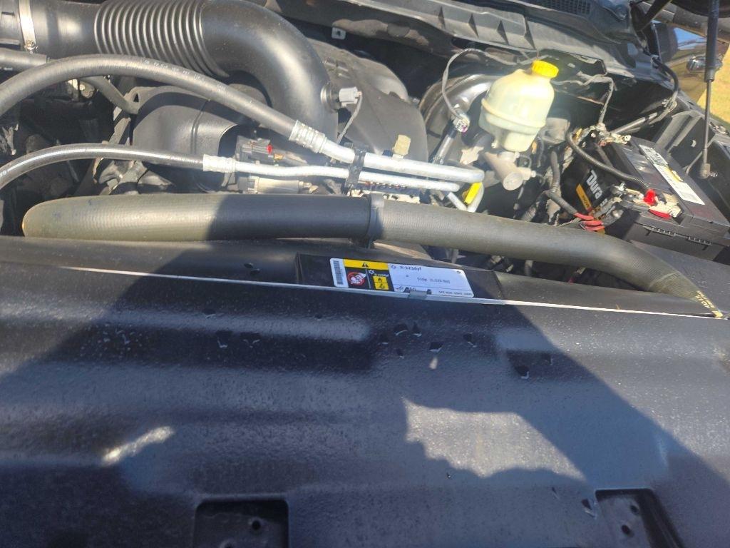 RAM 1500 Sport Crew Cab SWB 4WD 2016