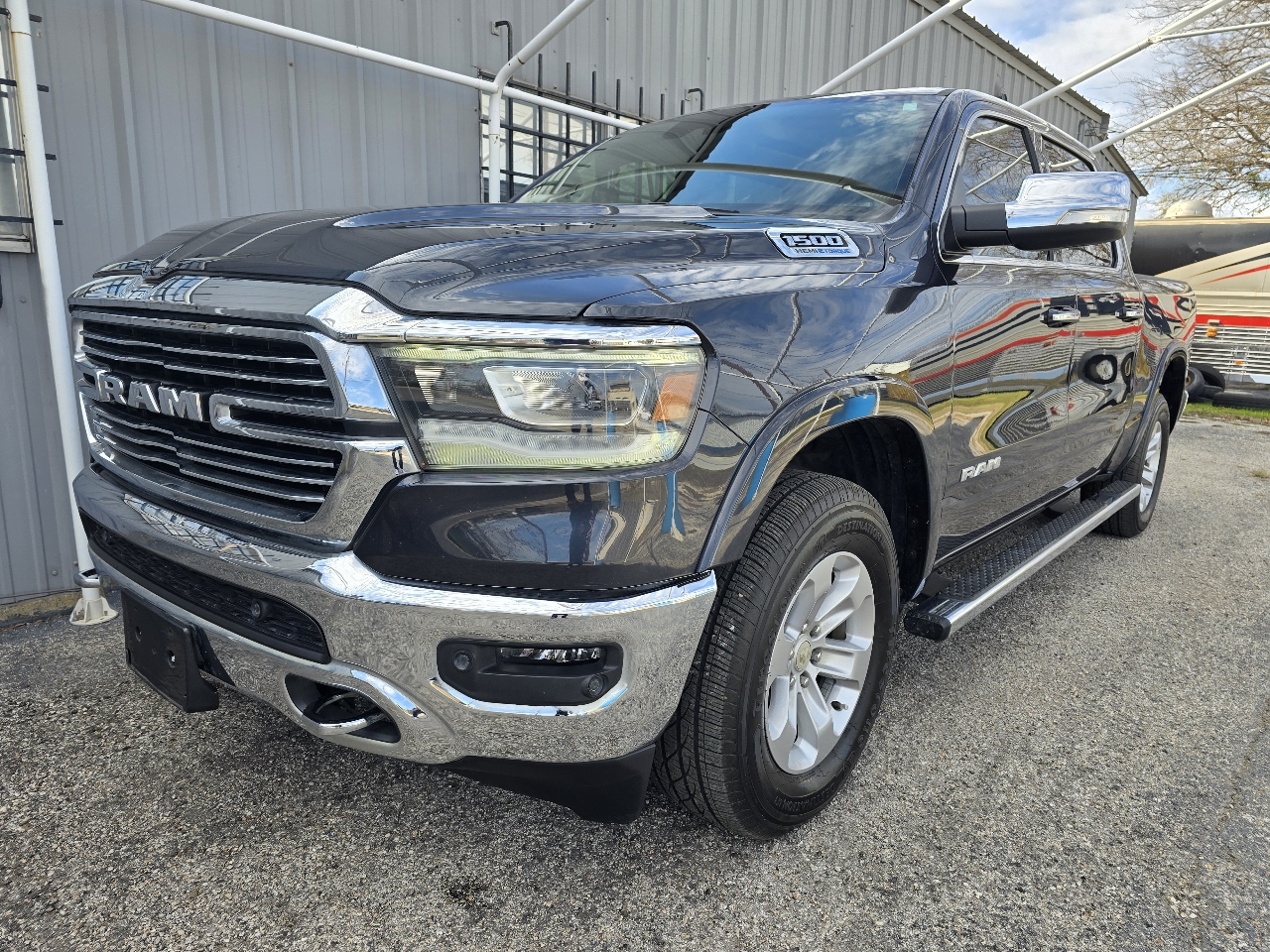 2021 RAM 1500 Laramie's photo