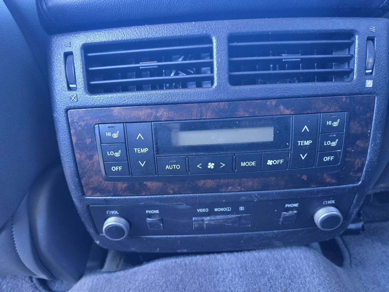 Toyota Land Cruiser  2008