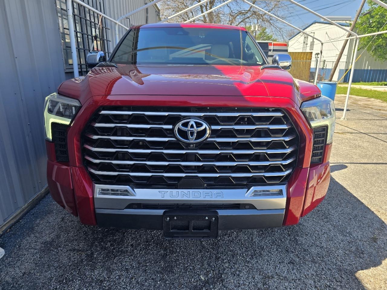 Toyota Tundra  2022