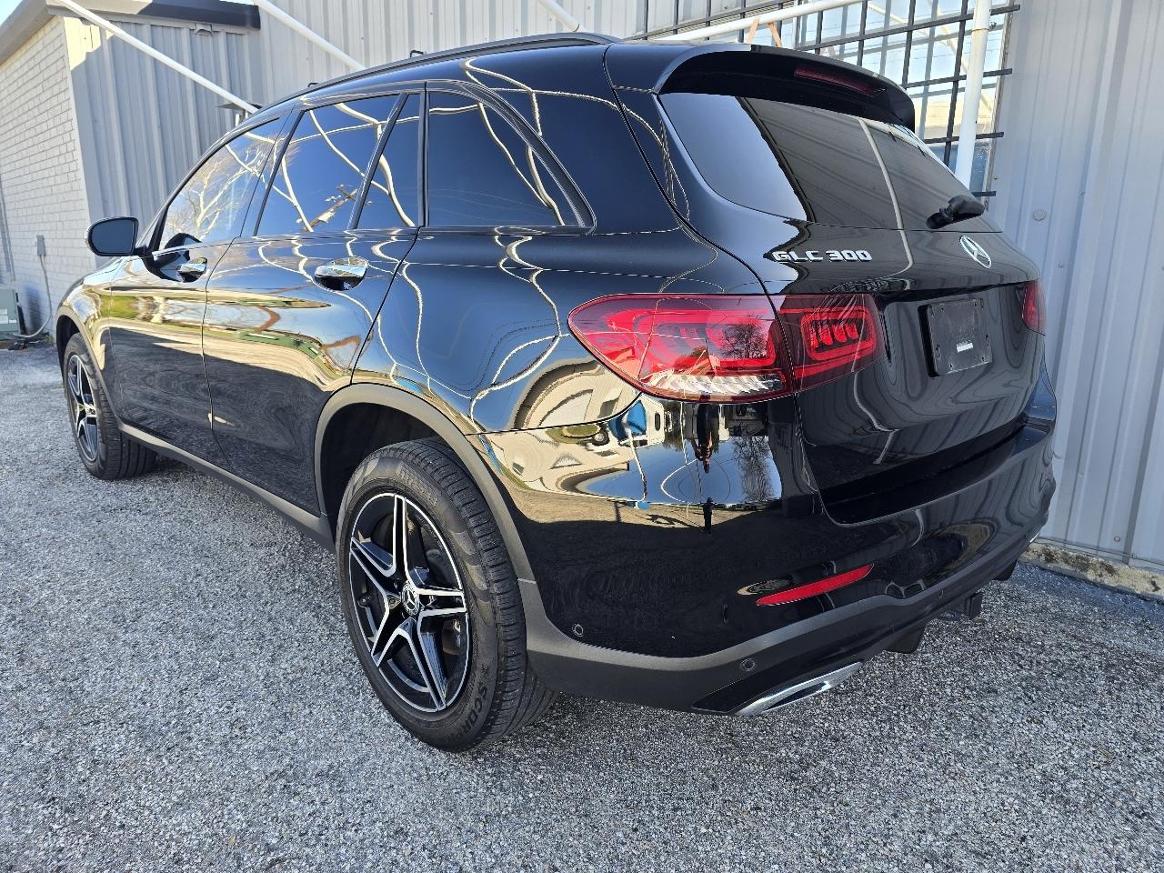 Mercedes-Benz GLC-Class  2022