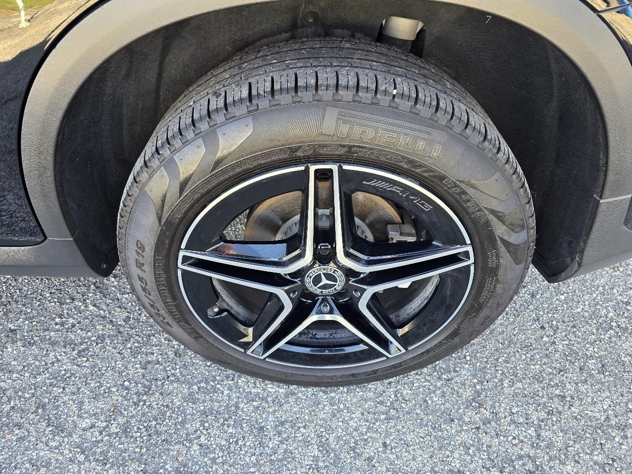 Mercedes-Benz GLC-Class  2022