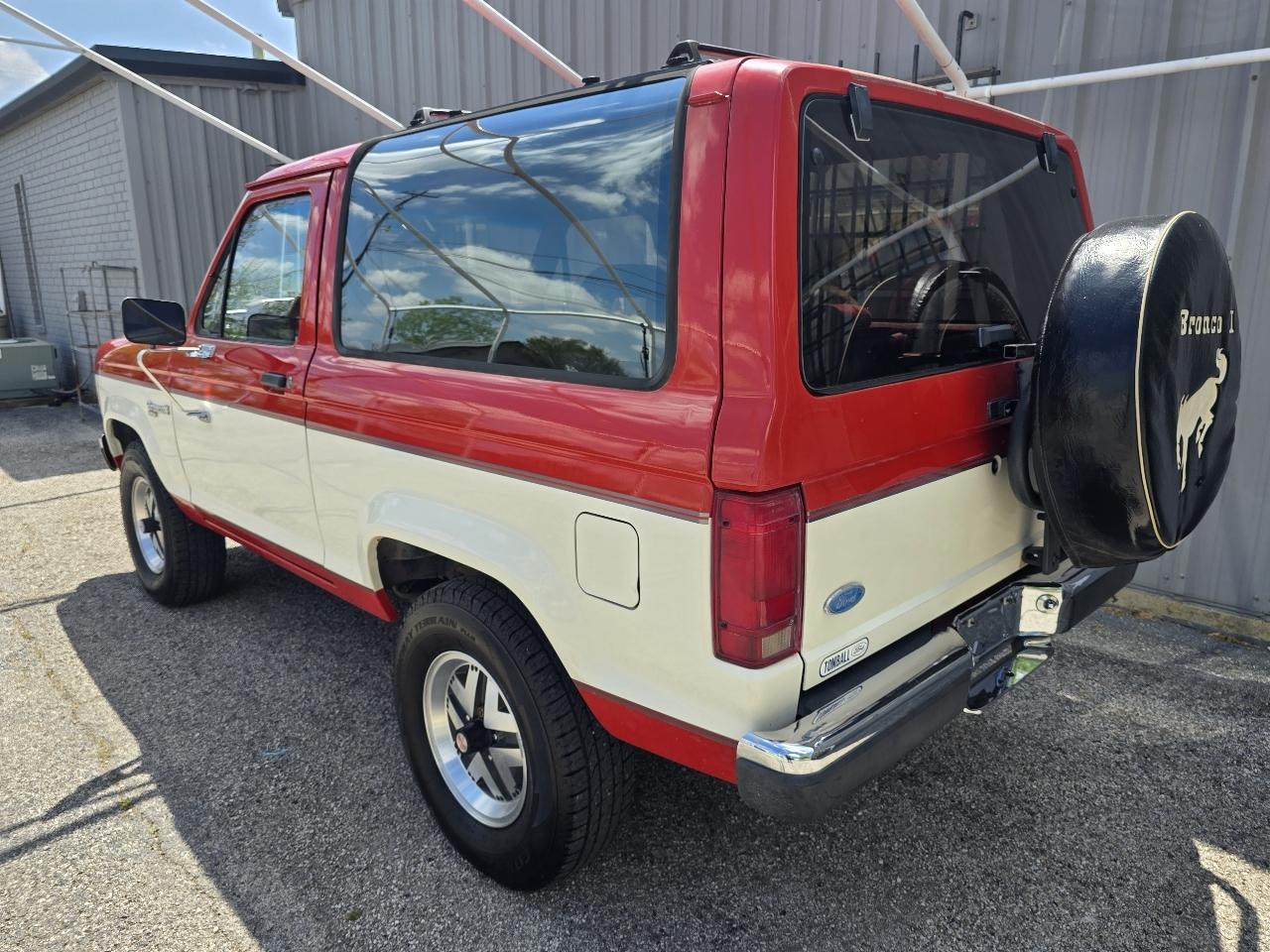 Ford Bronco II Base 1987