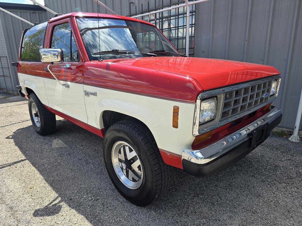 Ford Bronco II Base 1987