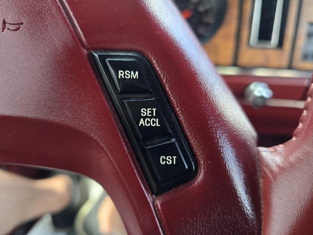 Ford Bronco II Base 1987