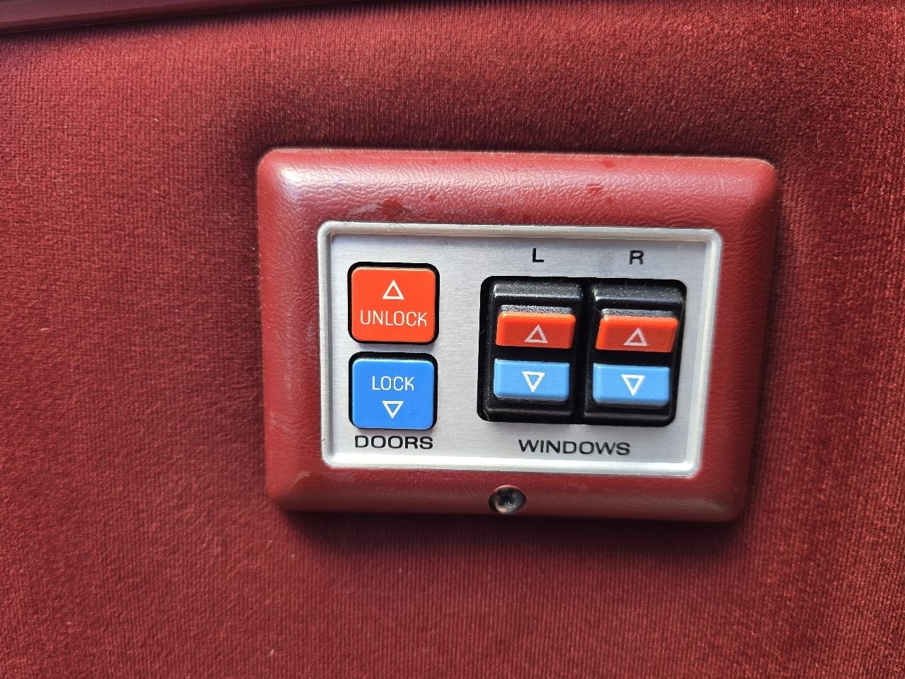 Ford Bronco II Base 1987