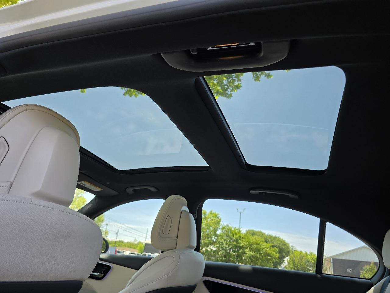 Mercedes-Benz C-Class  2022